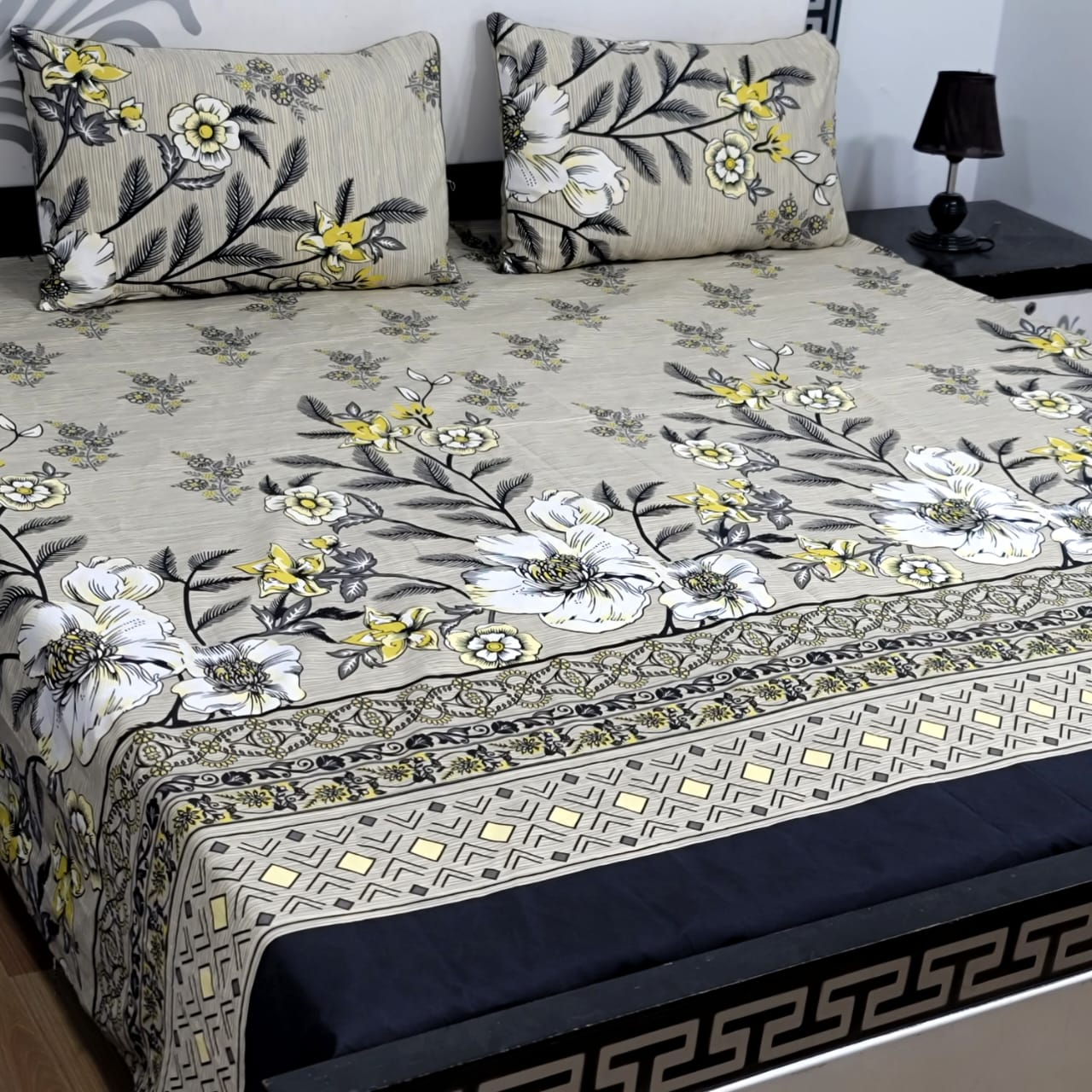 3pcs Bed Sheet Set - Scented Whiispers