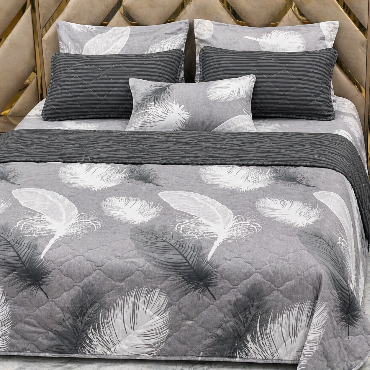 6pcs Comforter Set (Pure Cotton Stuff)